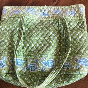 Vera Bradley villager Green Paisley